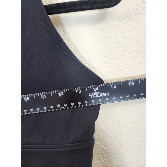 Fabletics Sports Bra Womens Medium Black High Neck Cross Back Strappy Gym Yoga - Picture 6 of 8